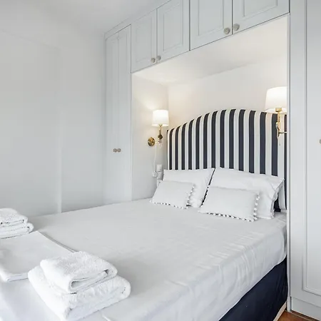 Apartment La Vela Bianca